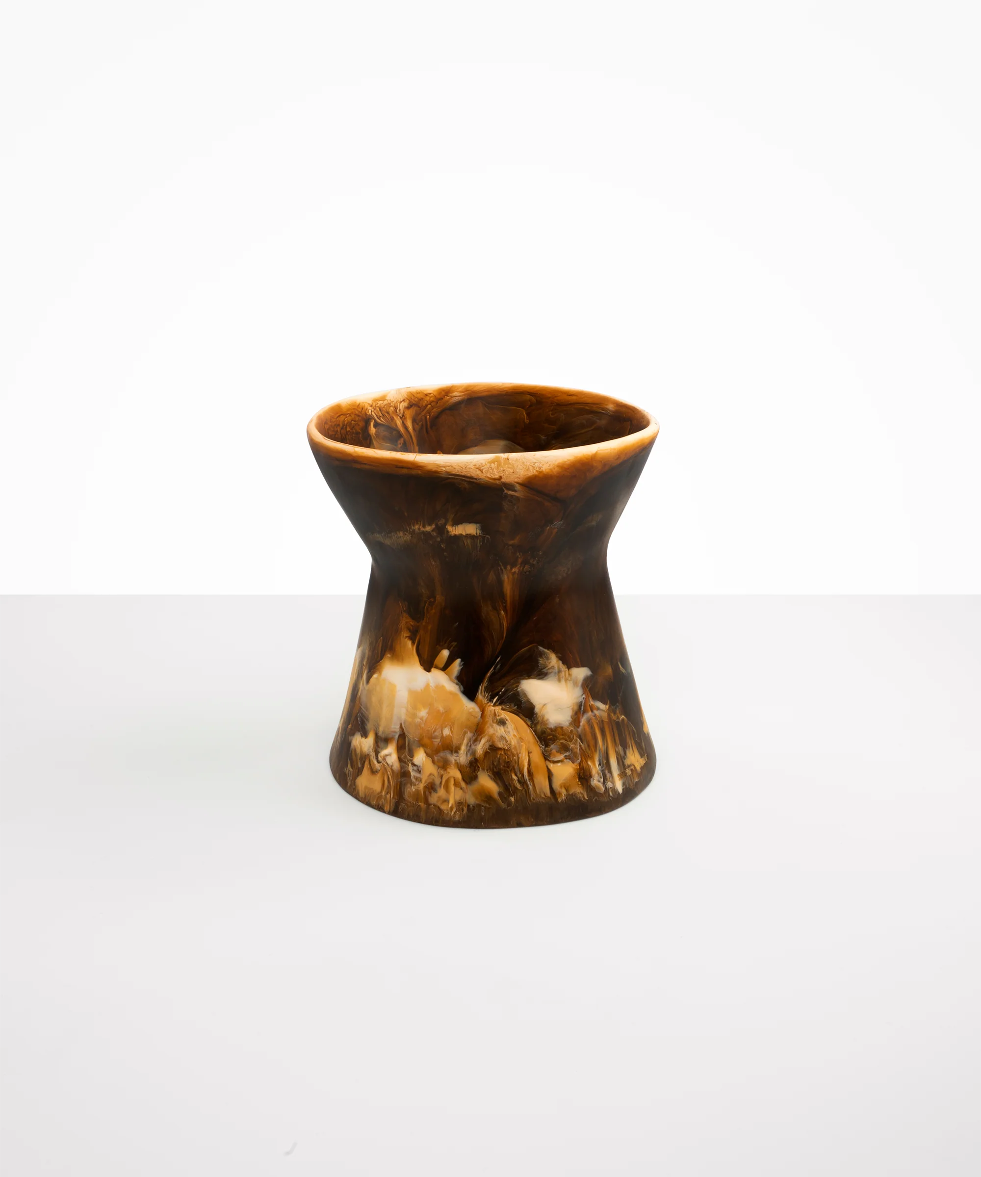 Large Bow Vase - Image 20
