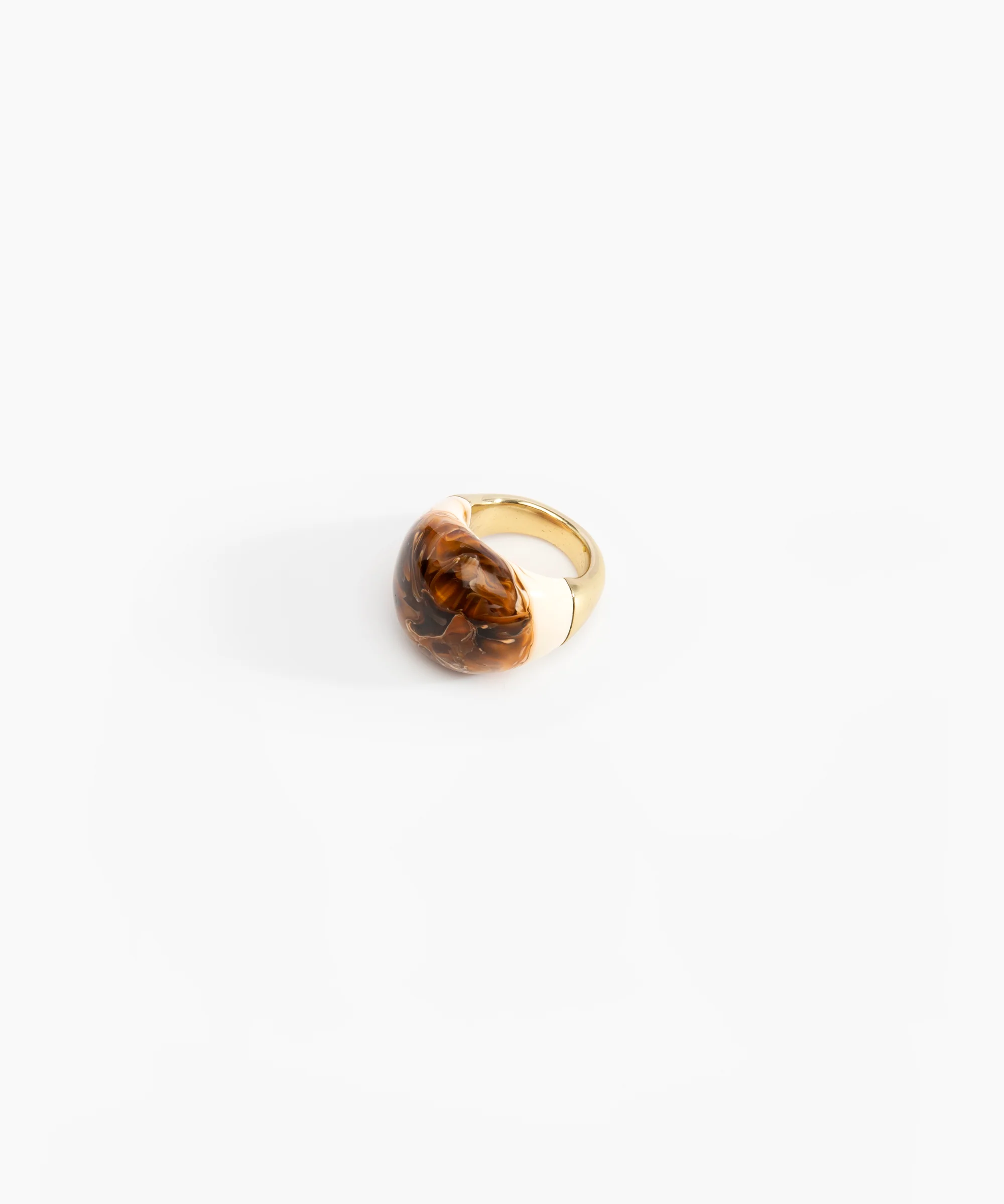 Large Horn Ring - Image 5