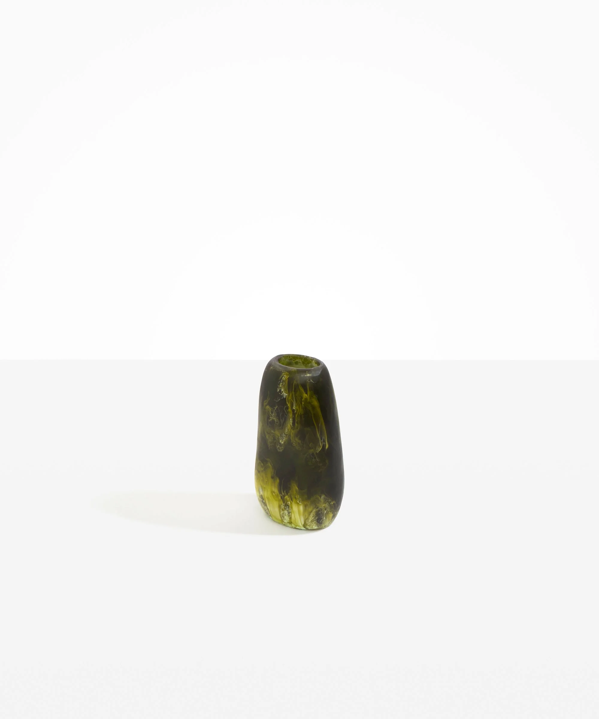 Small Pebble Vase - Image 42
