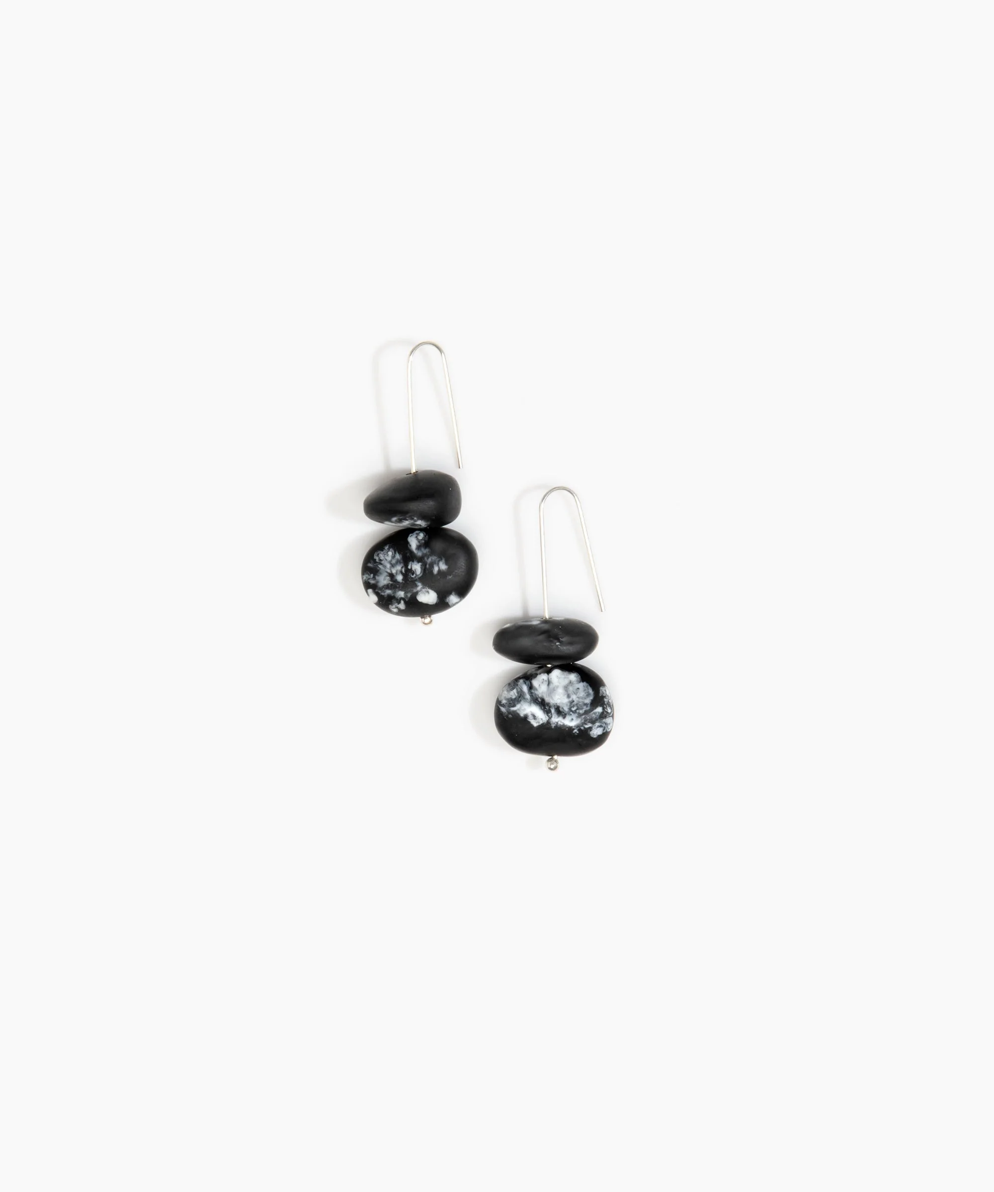 Temple Earth Wire Earrings - Image 27