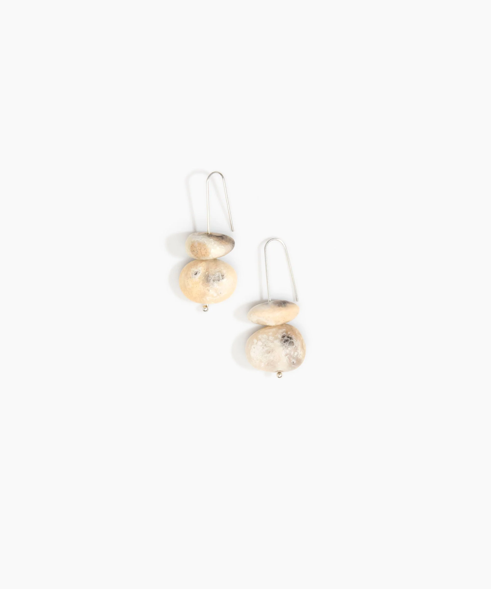 Temple Earth Wire Earrings - Image 30