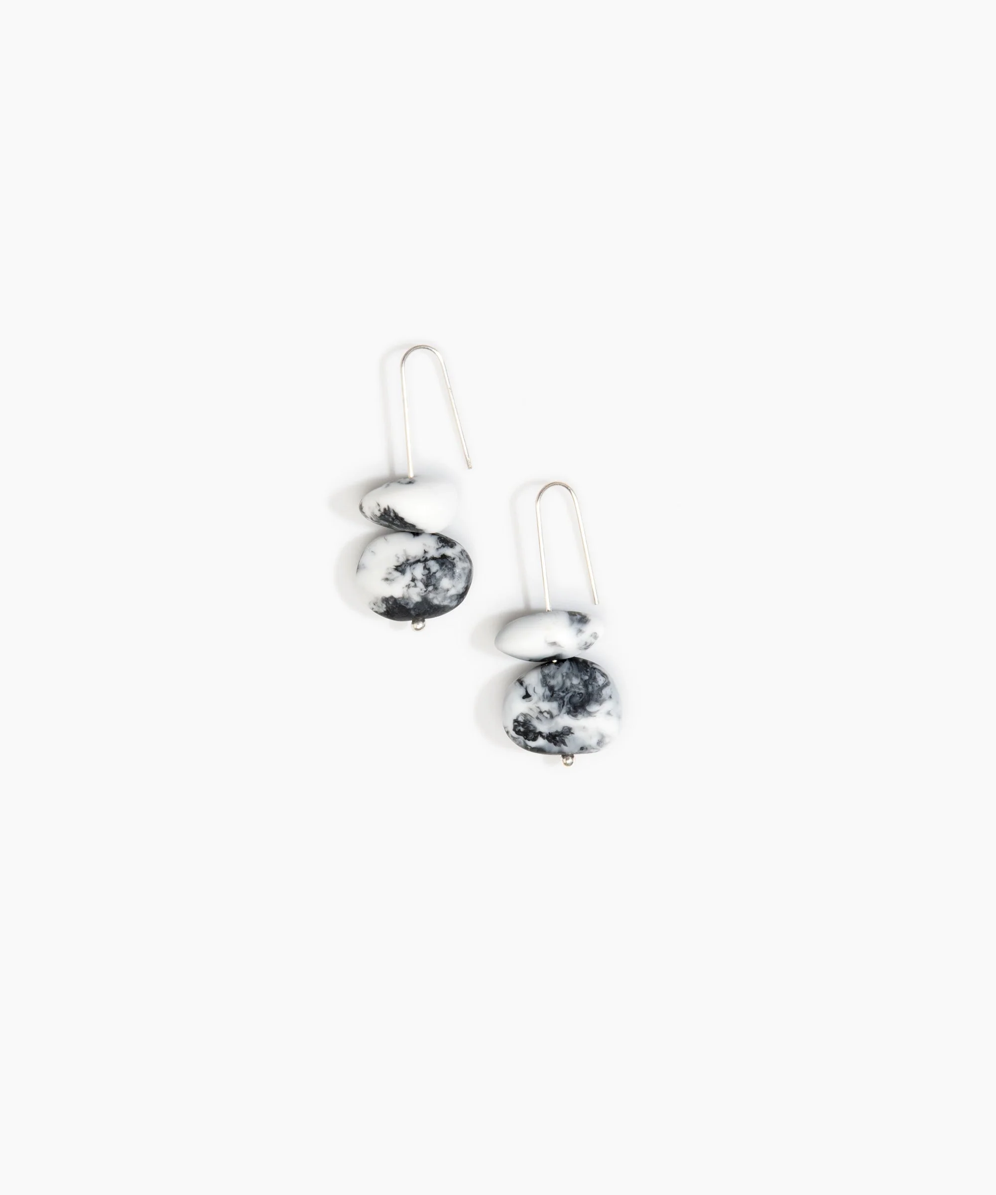 Temple Earth Wire Earrings - Image 32